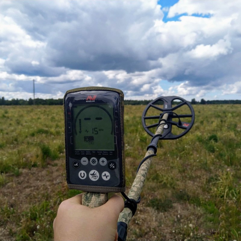 Minelab Equinox 800 en action Minelab Equinox 800 en action